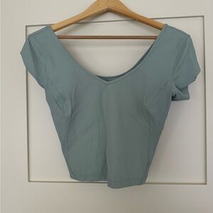 Women’s size 4 Lululemon Align Top